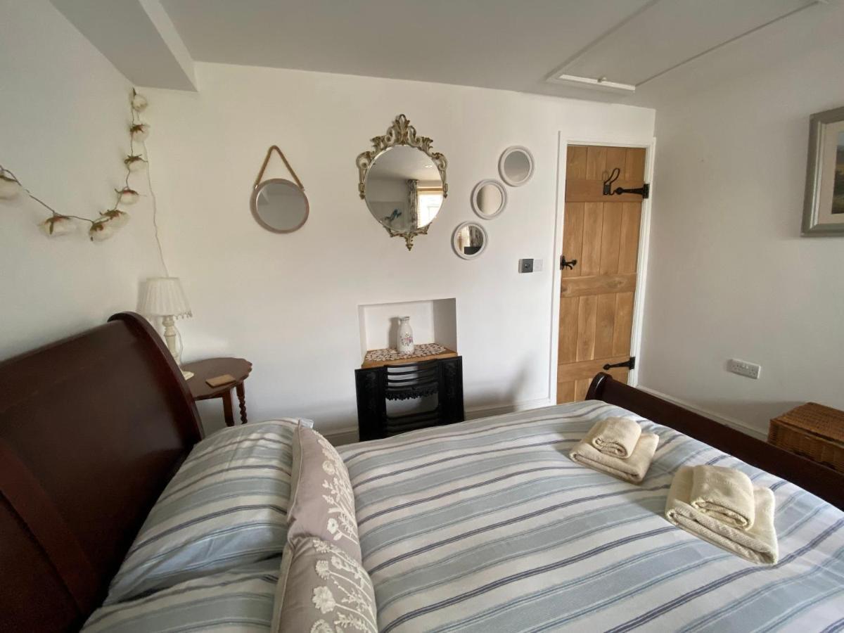 Dugdales Cottage Сеттл Экстерьер фото